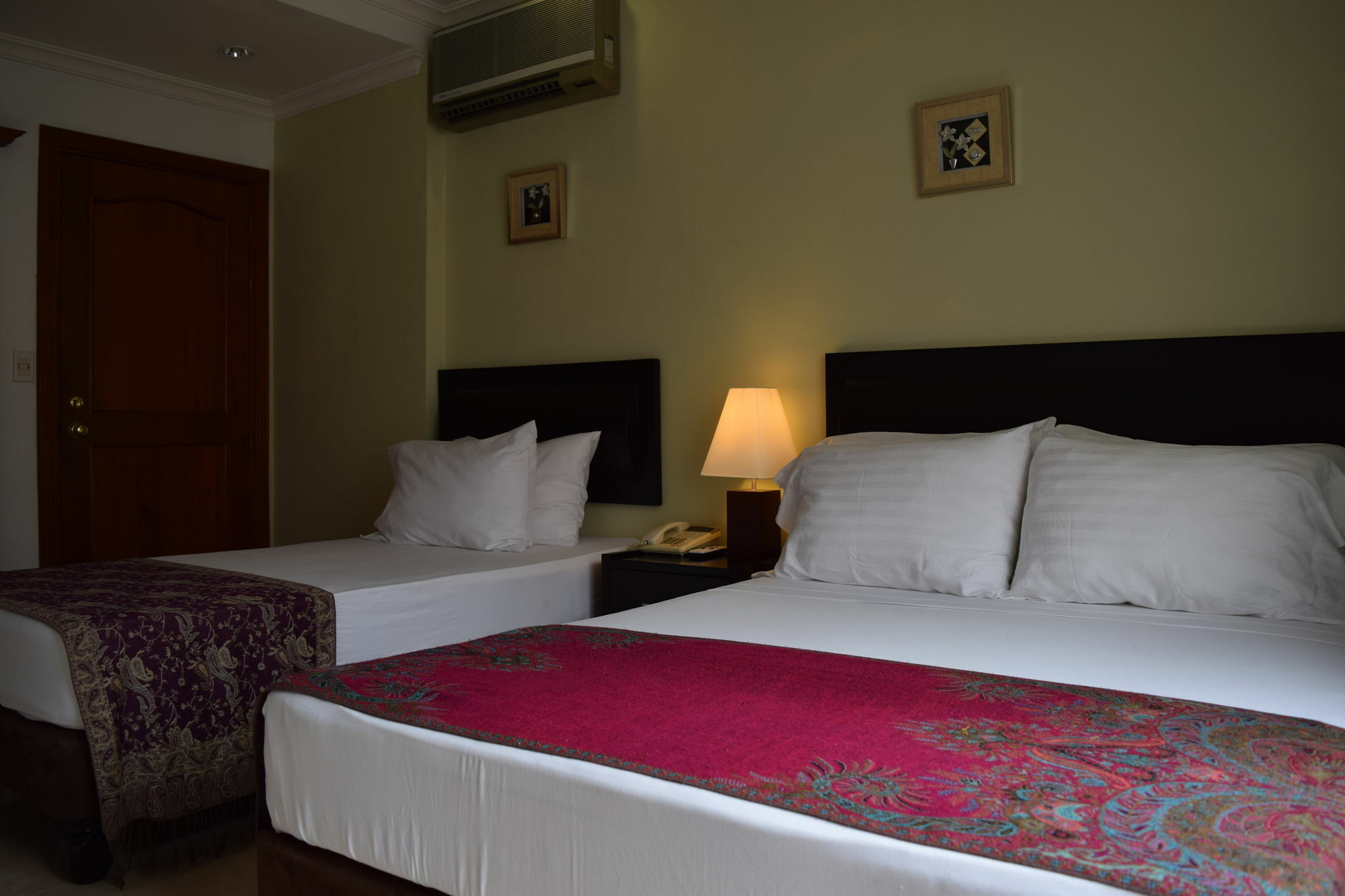 Casa Bella Suites 칼리 외부 사진