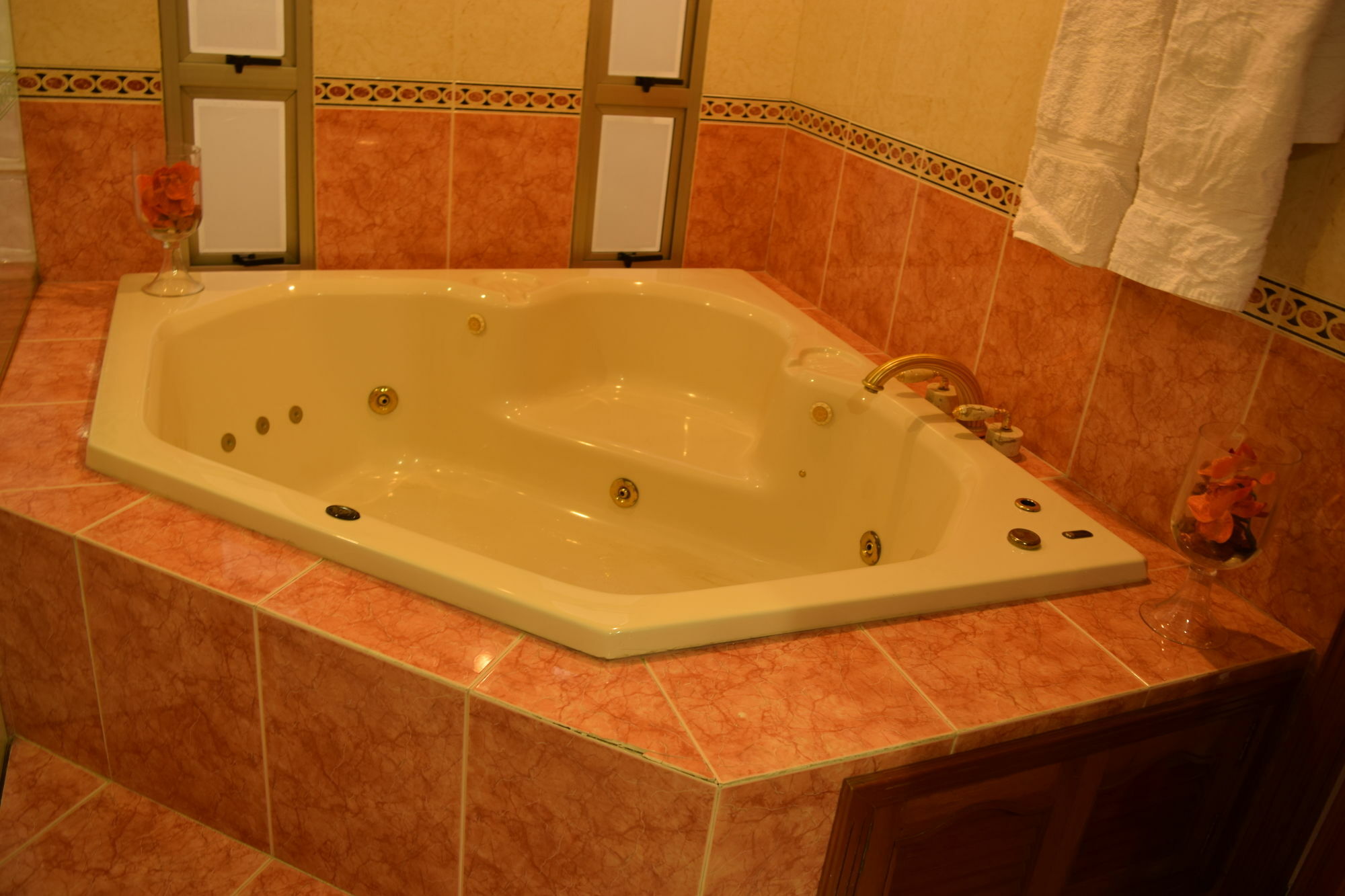 Casa Bella Suites 칼리 외부 사진
